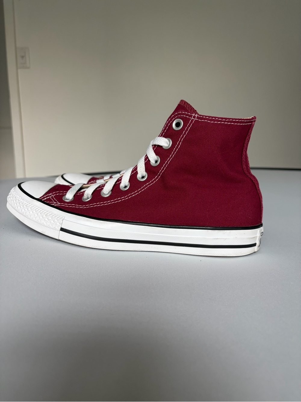 Converse Chuck Taylor All Star High Top Burgundy Sneakers Women’s 9 Men’s 7 EU40 - Picture 3 of 8